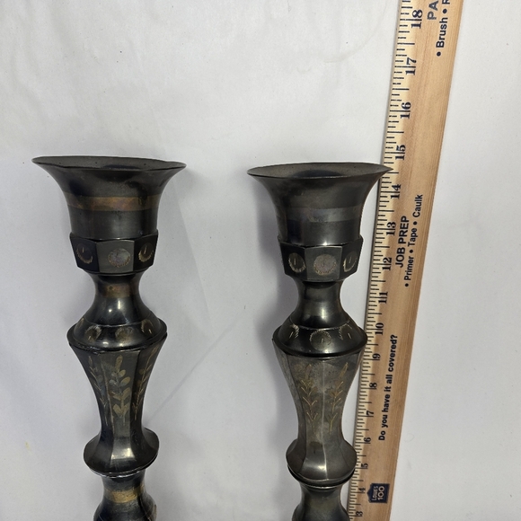 Pair of Vintage Solid Brass Etched Large Candle Holders Wide Bass Oxidation Tone - Picture 10 of 14